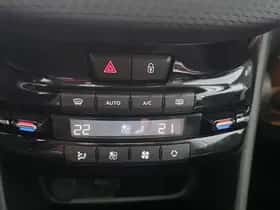 Peugeot 2008 (2014) thumbnail 14