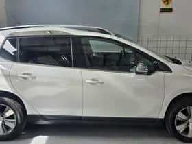 Peugeot 2008 (2014) thumbnail 4