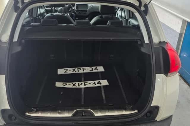 Peugeot 2008 (2014) thumbnail 7