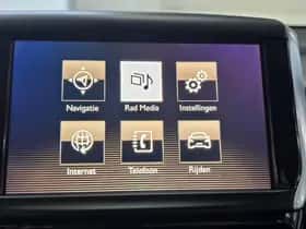 Peugeot 2008 (2016) thumbnail 17