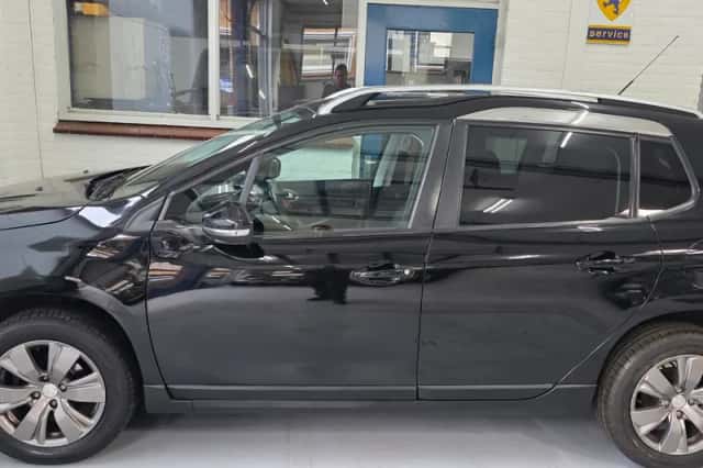 Peugeot 2008 (2016) thumbnail 5