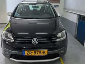 Volkswagen Golf (2011) thumbnail 3