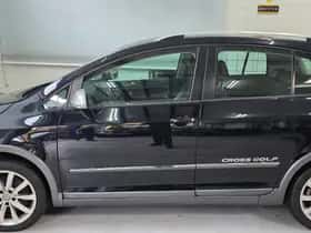 Volkswagen Golf (2011) thumbnail 5