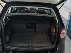 Volkswagen Golf (2011) thumbnail 7