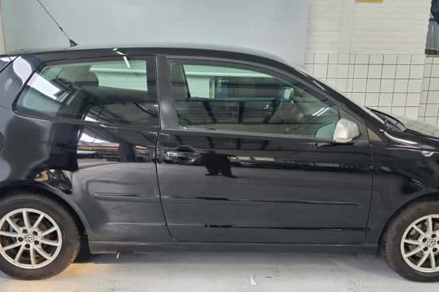 Volkswagen Polo (2009) thumbnail 2