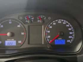 Volkswagen Polo (2009) thumbnail 11