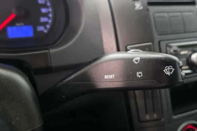 Volkswagen Polo (2009) thumbnail 13