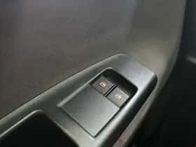 Volkswagen Polo (2009) thumbnail 16