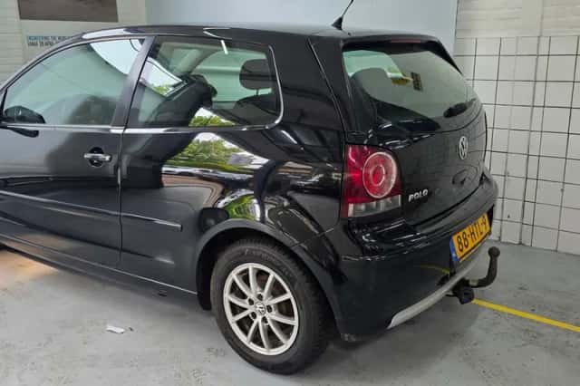Volkswagen Polo (2009) thumbnail 4