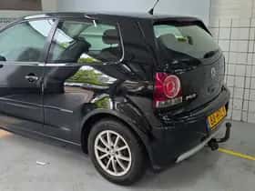 Volkswagen Polo (2009) thumbnail 4