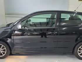 Volkswagen Polo (2009) thumbnail 5