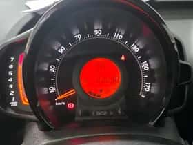 Toyota Aygo (2020) thumbnail 13