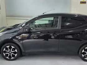 Toyota Aygo (2020) thumbnail 7