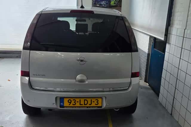 Opel Meriva (2010) thumbnail 6