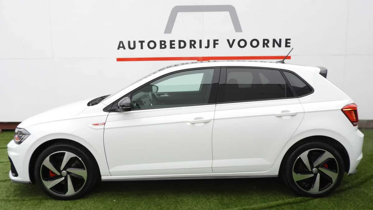 Volkswagen Polo (2022) — foto 1