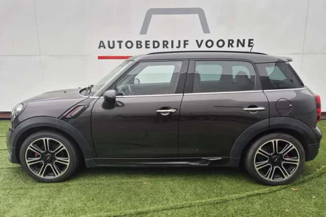 MINI Countryman (2016)