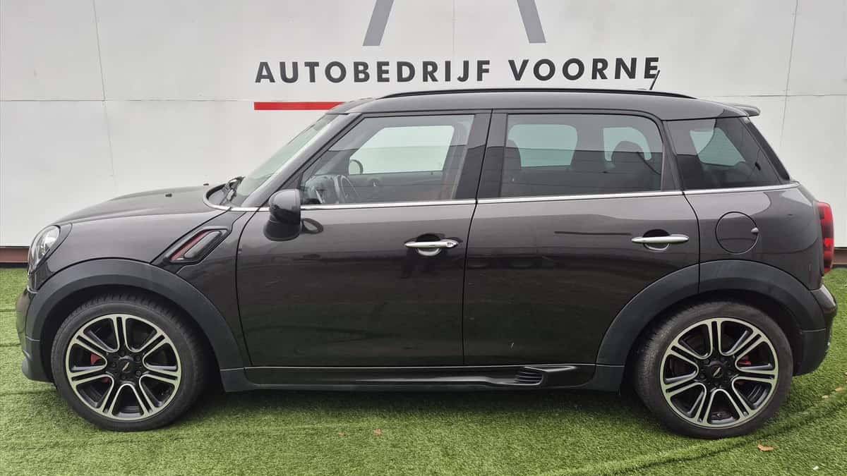 MINI Countryman (2016) — foto 1
