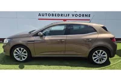 Renault Mégane (2016) — foto 1