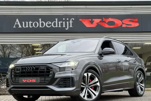 Audi Q8 (2020) thumbnail 2