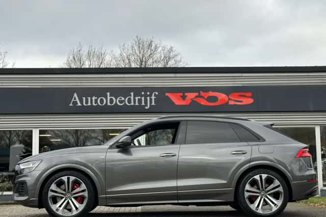 Audi Q8 (2020) thumbnail 4