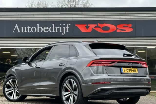Audi Q8 (2020) thumbnail 6