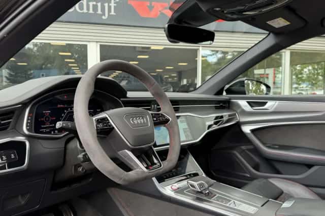 Audi RS 6 (2020) thumbnail 2