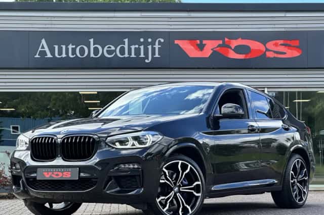 BMW X4 (2019) thumbnail 2