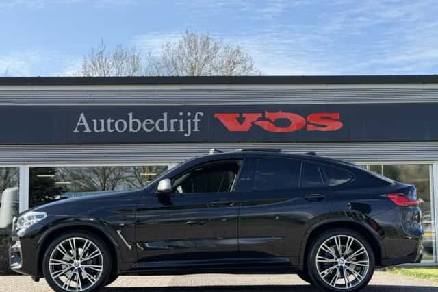 BMW X4 (2019) thumbnail 4