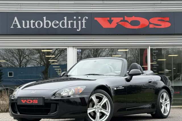 Honda S2000 (2000) thumbnail 2