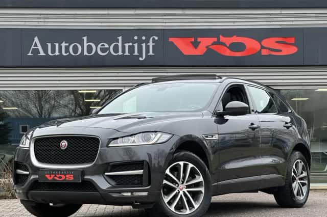 Jaguar F-Pace (2020) thumbnail 2