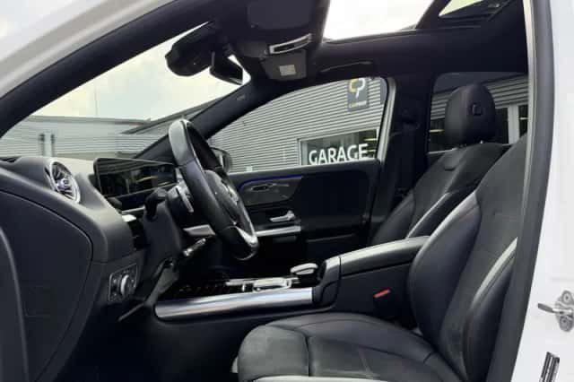 Mercedes-Benz GLA (2020) thumbnail 5