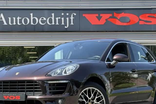 Porsche Macan (2015) thumbnail 1