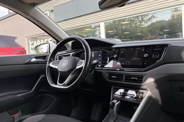 Volkswagen Polo (2022) thumbnail 4