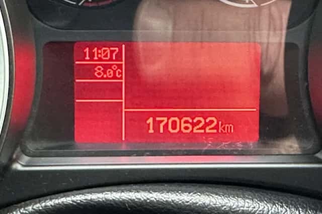 Alfa Romeo Giulietta (2010) thumbnail 19