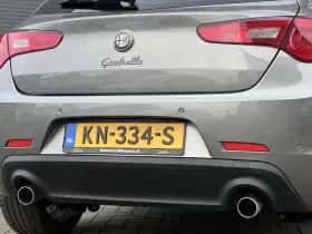 Alfa Romeo Giulietta (2010) thumbnail 7