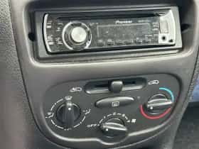 Peugeot 206 (1998) thumbnail 14