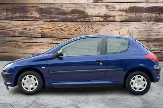 Peugeot 206 (1998) thumbnail 9