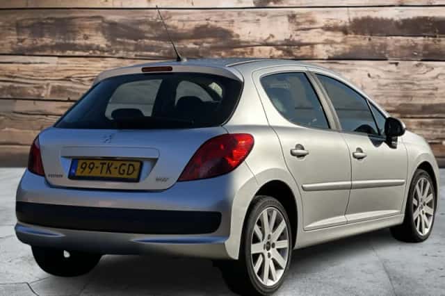 Peugeot 207 (2006) thumbnail 7