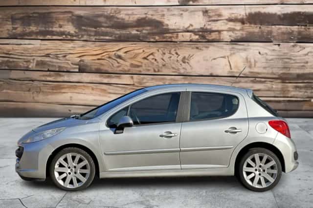Peugeot 207 (2006) thumbnail 10