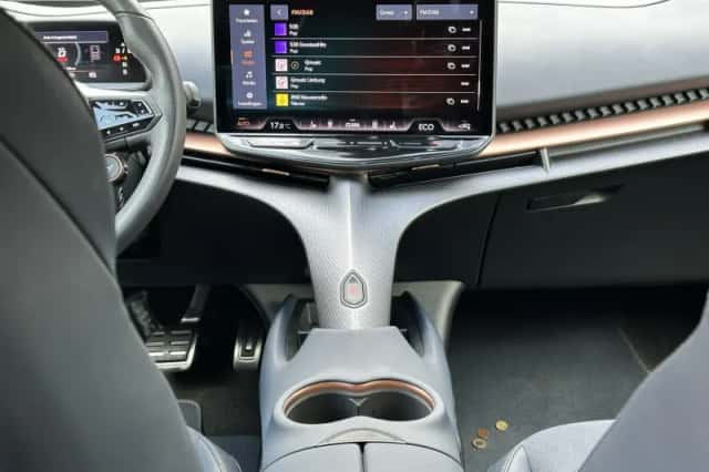 CUPRA Tavascan (2024) thumbnail 13