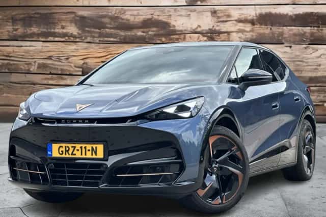 CUPRA Tavascan (2024) thumbnail 3