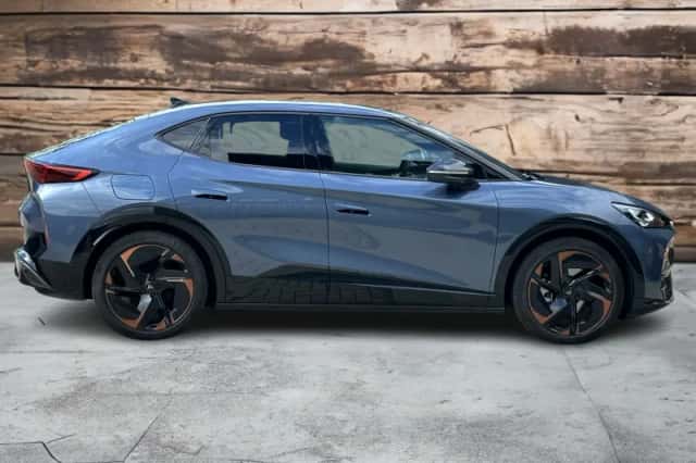 CUPRA Tavascan (2024) thumbnail 9