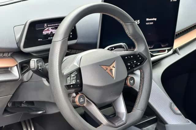 CUPRA Tavascan (2024) thumbnail 10