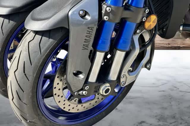 Yamaha MXT850 Niken (2018) thumbnail 6