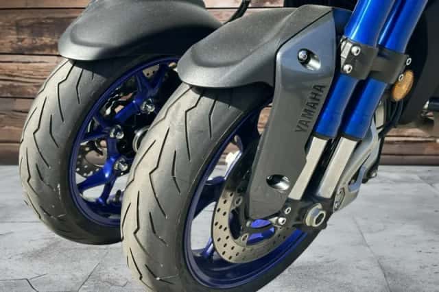 Yamaha MXT850 Niken (2018) thumbnail 8