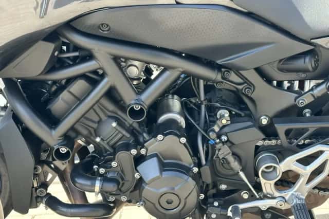 Yamaha MXT850 Niken (2018) thumbnail 9
