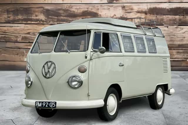 Volkswagen T1 (1967)