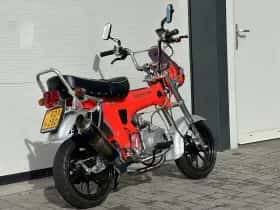 JINCHENG Bromfiets (2000) thumbnail 6