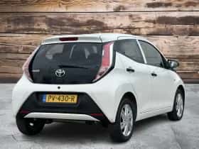 Toyota Aygo (2017) thumbnail 6