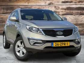 Kia Sportage (2012) thumbnail 2